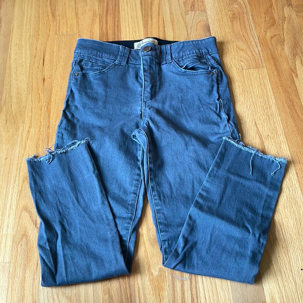 Democracy Skinny Jeans NWOT